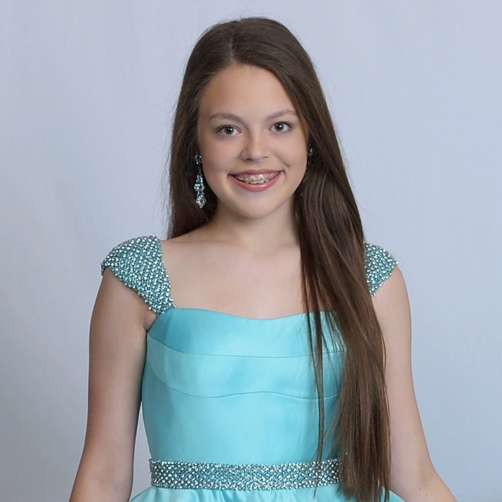 Meet your Posher, Alison